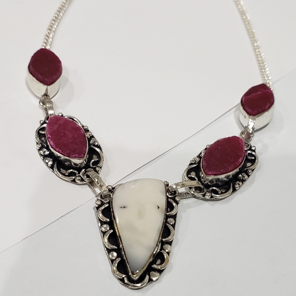 Handmade Mother Of Pearl Druzy Gemstone 925 Necklace - Picture 3 of 11